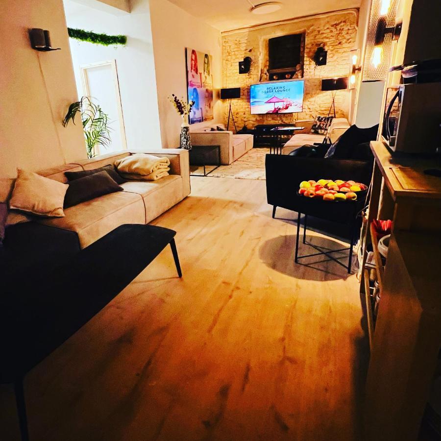 Ofek'S Place - Midtown Tlv Tel Aviv Bagian luar foto